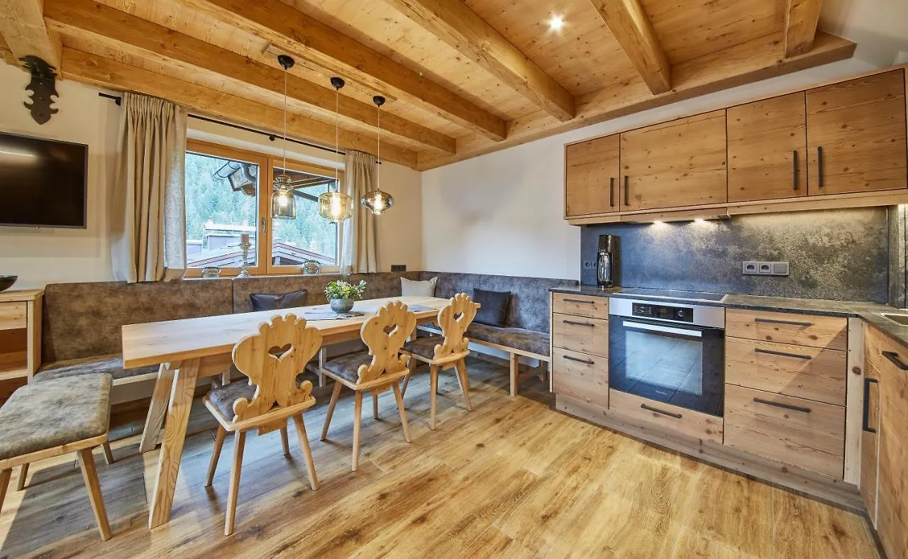 Chalet Dirndl Und Buam Saalbach-Hinterglemm